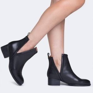 Jeffrey Campbell Black Oriley Botties